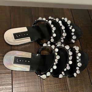 Leith Pearl Slides